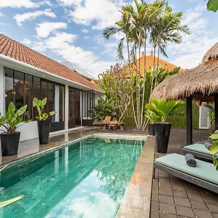 Villa Ruku-Ruku - Modern 1Br Villa With Ac Living Room & Private Pool - French Style Interior
